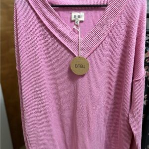 BiBi Vibrant Pink V-Neck Sweater